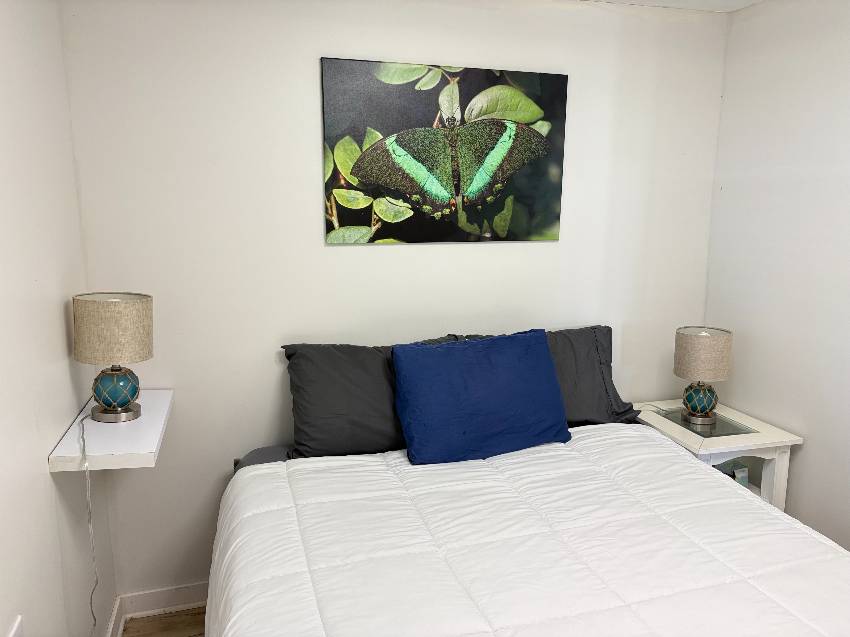 1300 N River Road, Lot R26 a Venice, FL Mobile or Manufactured Home for Sale