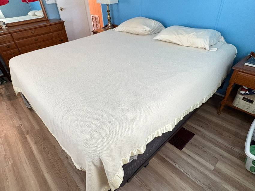 907 Trinidad W a Venice, FL Mobile or Manufactured Home for Sale