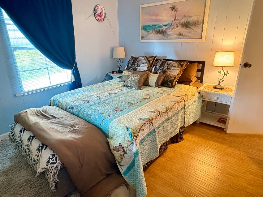 445 Cobia a Venice, FL Mobile or Manufactured Home for Sale