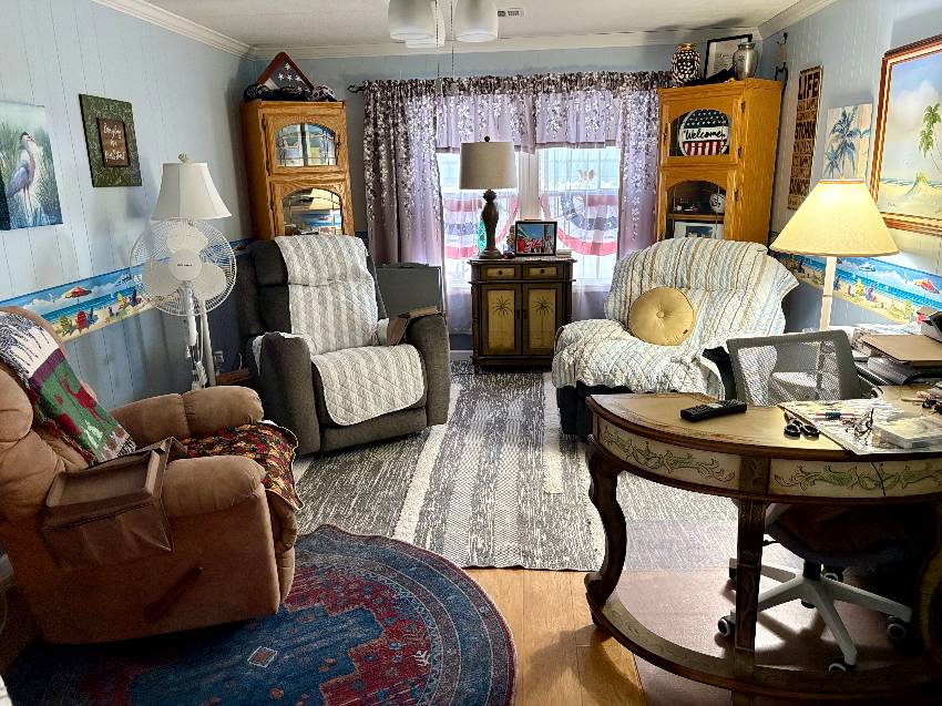 445 Cobia a Venice, FL Mobile or Manufactured Home for Sale