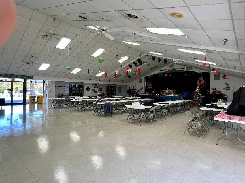 9833 Sucia Circle a Parrish, FL Mobile or Manufactured Home for Sale