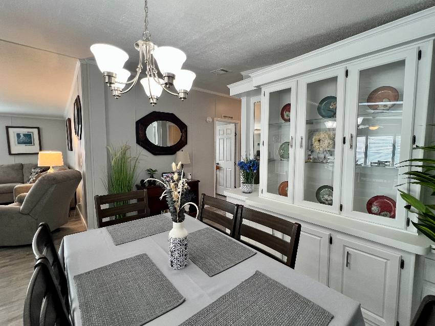 9833 Sucia Circle a Parrish, FL Mobile or Manufactured Home for Sale