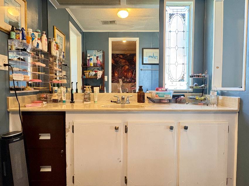 1161 Kingston Way a Venice, FL Mobile or Manufactured Home for Sale