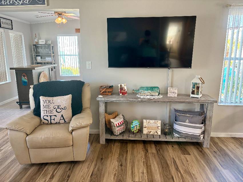 982 Cayman E a Venice, FL Mobile or Manufactured Home for Sale