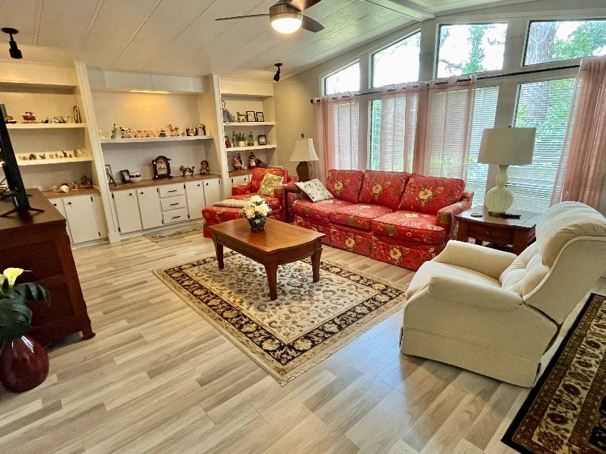 1203 N Indies Circle a Venice, FL Mobile or Manufactured Home for Sale