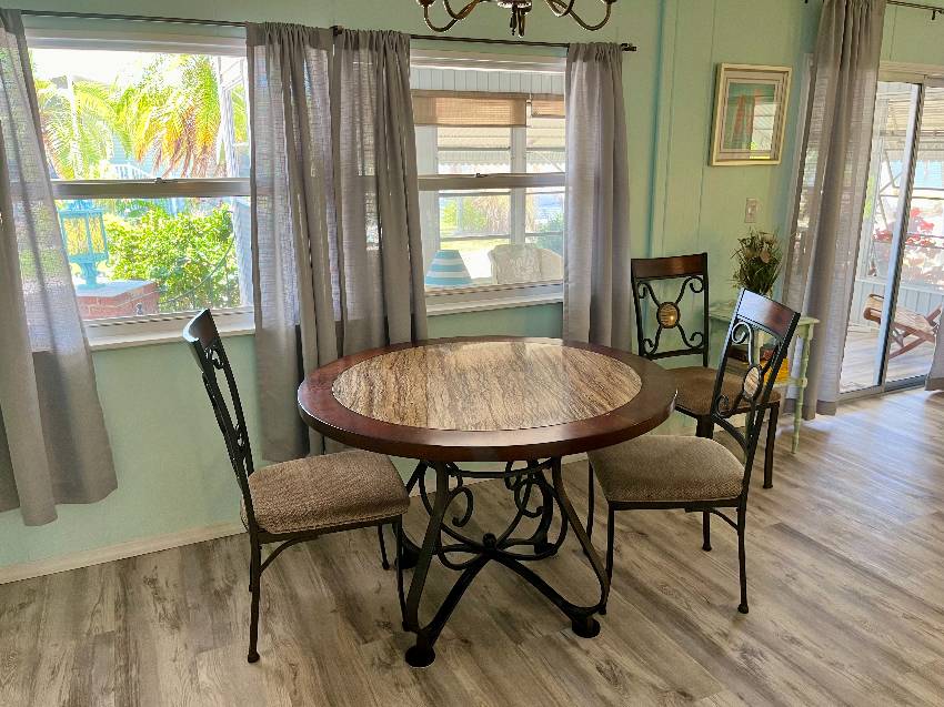 987 Haiti  E a Venice, FL Mobile or Manufactured Home for Sale