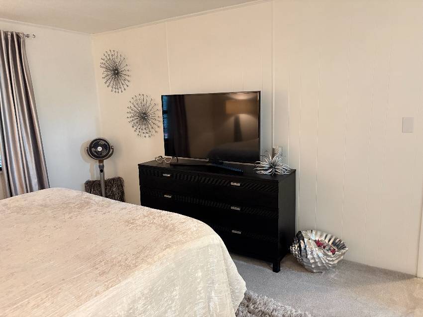 1280 S Indies Circle a Venice, FL Mobile or Manufactured Home for Sale