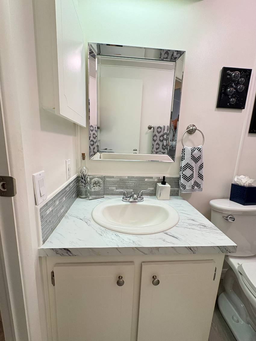 1280 S Indies Circle a Venice, FL Mobile or Manufactured Home for Sale