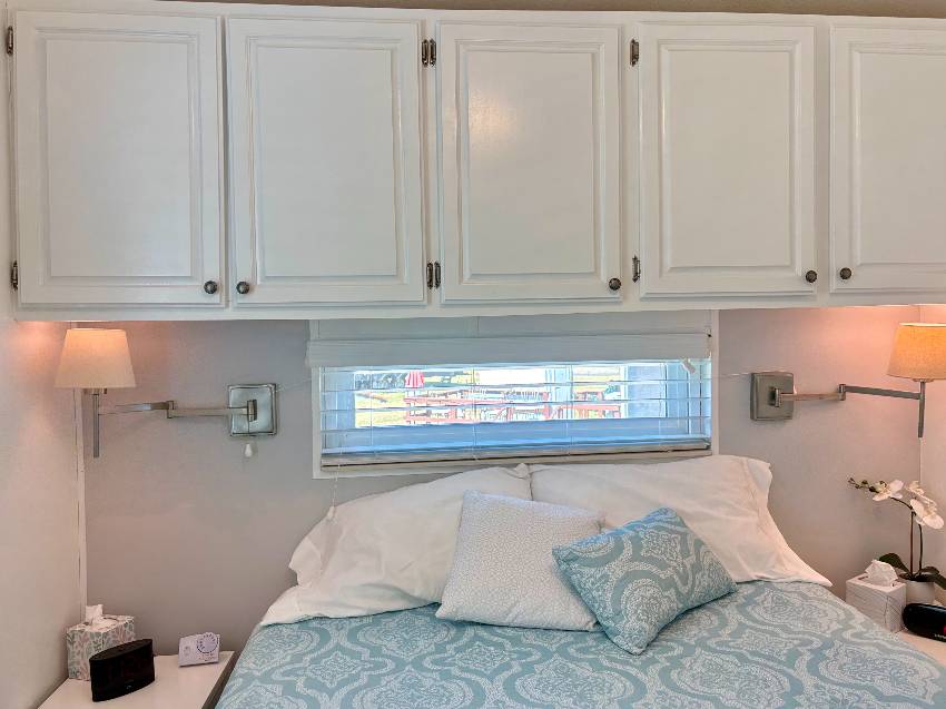 1300 N River Rd Lot R28 a Venice, FL Mobile or Manufactured Home for Sale