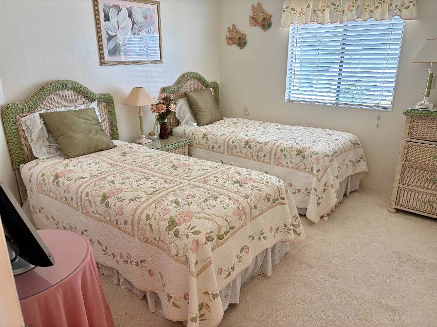 1265 N Indies Circle a Venice, FL Mobile or Manufactured Home for Sale