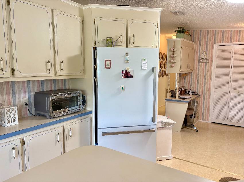 1265 N Indies Circle a Venice, FL Mobile or Manufactured Home for Sale