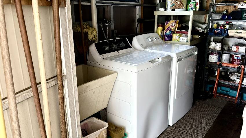 1265 N Indies Circle a Venice, FL Mobile or Manufactured Home for Sale