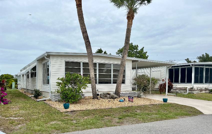 977 Kenoma a Venice, FL Mobile or Manufactured Home for Sale