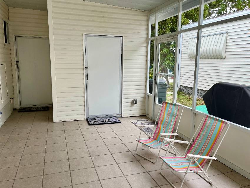 977 Kenoma a Venice, FL Mobile or Manufactured Home for Sale