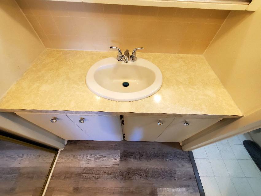 Ellenton, FL Mobile Home for Sale at 199 Poinciana Dr Ellenton, FL