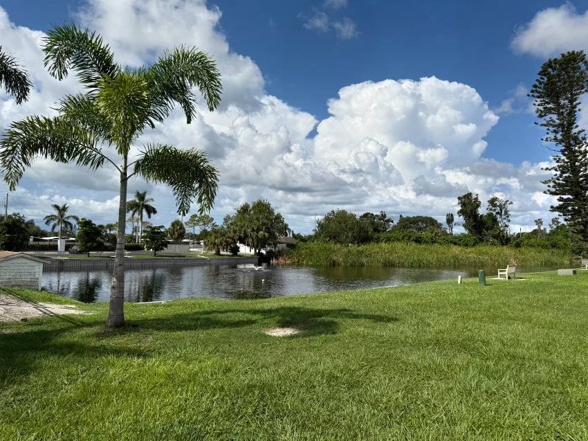 11 Apple Ave a Bradenton, FL Mobile or Manufactured Home for Sale