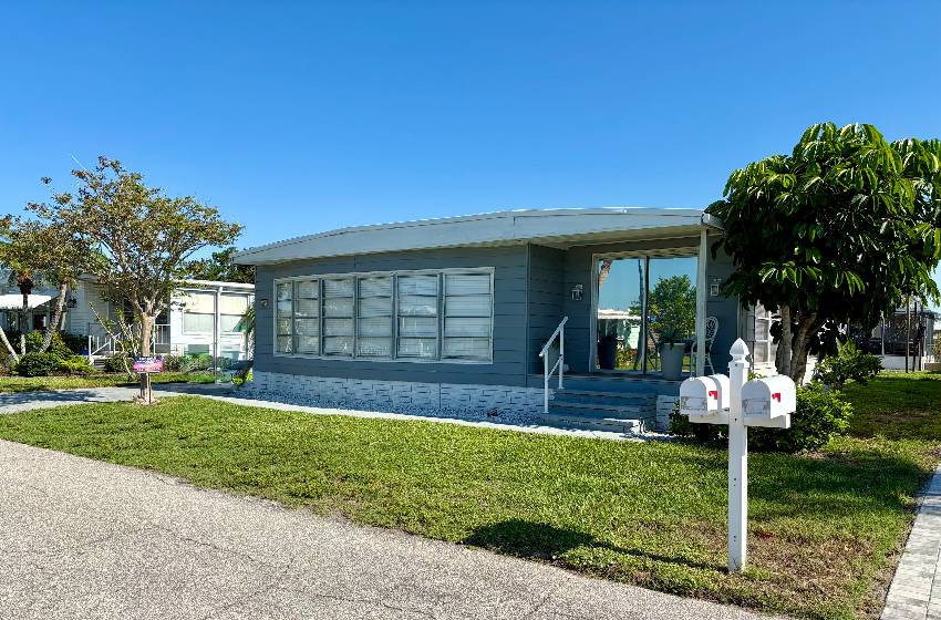 937 Ybor a Venice, FL Mobile or Manufactured Home for Sale