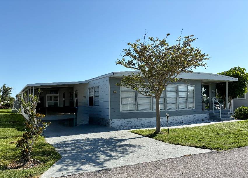 937 Ybor a Venice, FL Mobile or Manufactured Home for Sale