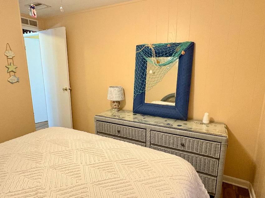 465 Zacapa a Venice, FL Mobile or Manufactured Home for Sale