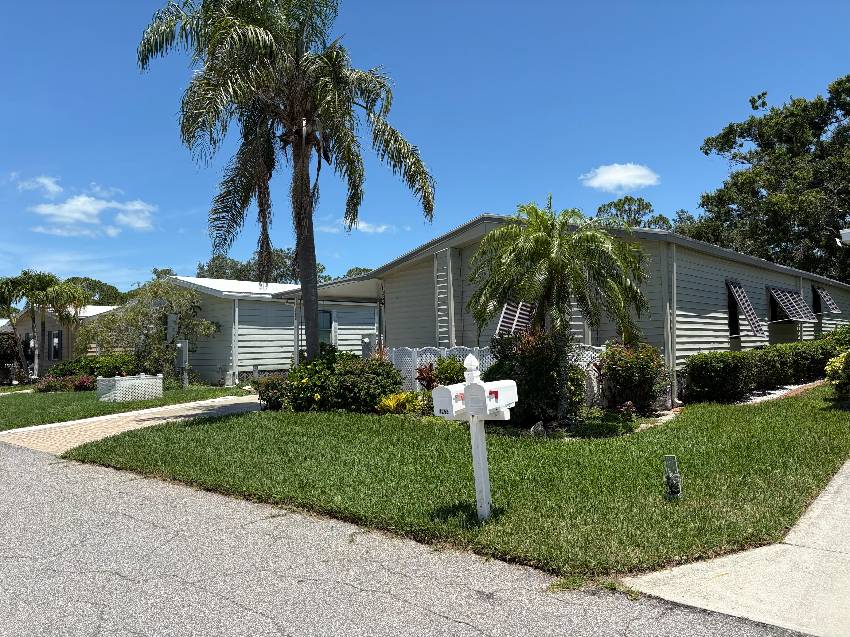 1256 N Indies Circle a Venice, FL Mobile or Manufactured Home for Sale