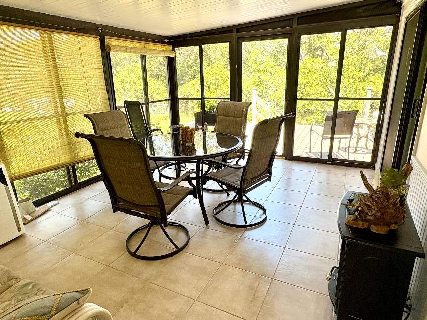 1256 N Indies Circle a Venice, FL Mobile or Manufactured Home for Sale