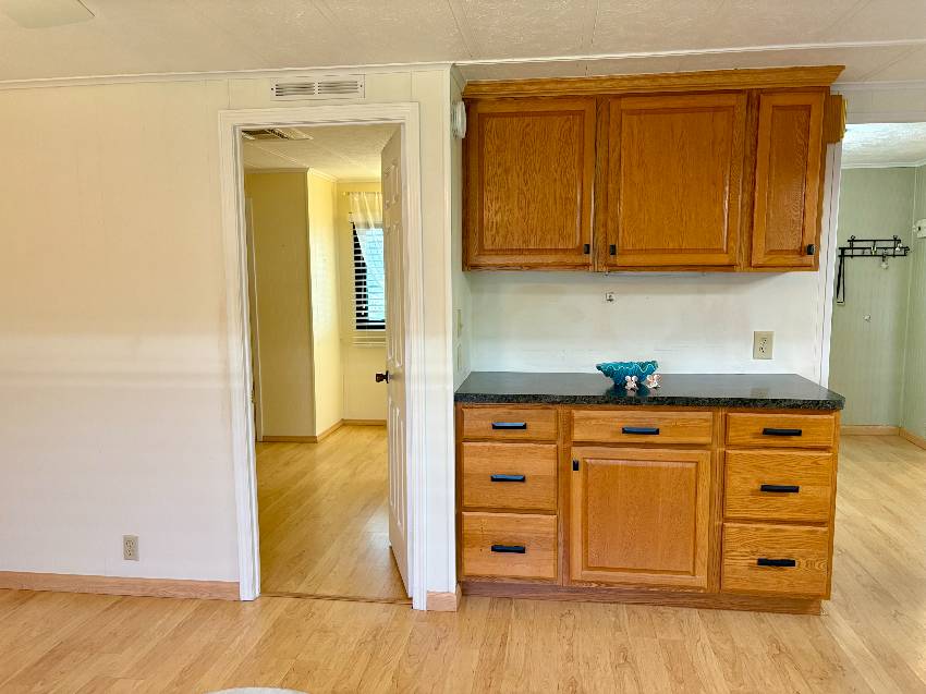 1256 N Indies Circle a Venice, FL Mobile or Manufactured Home for Sale