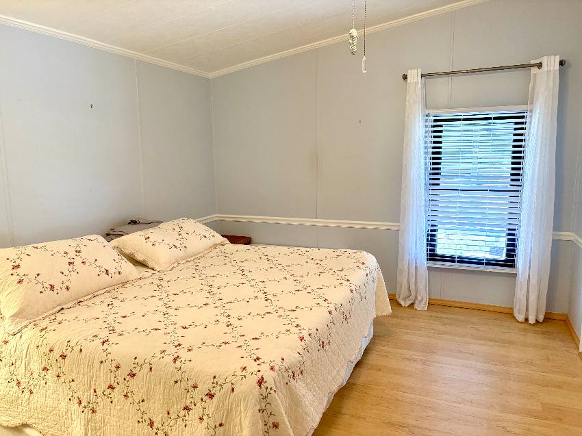 1256 N Indies Circle a Venice, FL Mobile or Manufactured Home for Sale