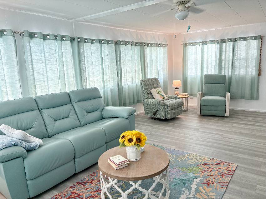 961 Antiqua a Venice, FL Mobile or Manufactured Home for Sale