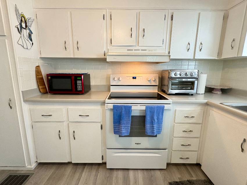 961 Antiqua a Venice, FL Mobile or Manufactured Home for Sale