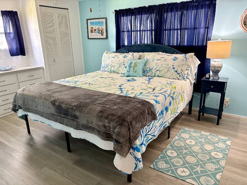 961 Antiqua a Venice, FL Mobile or Manufactured Home for Sale