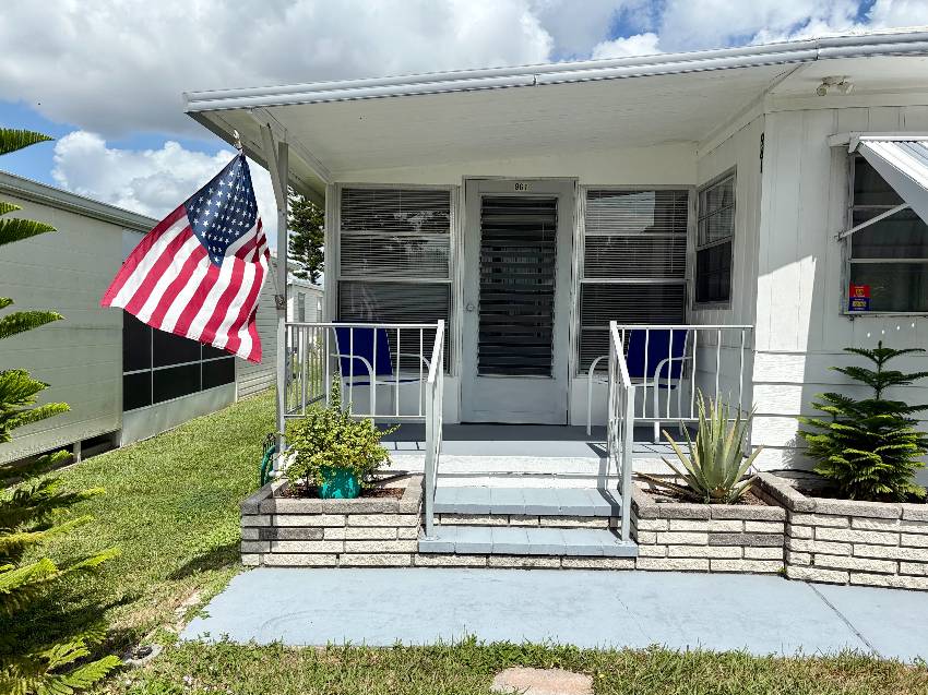 961 Antiqua a Venice, FL Mobile or Manufactured Home for Sale