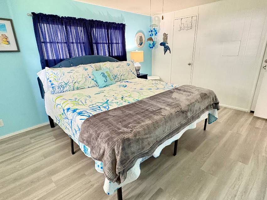 961 Antiqua a Venice, FL Mobile or Manufactured Home for Sale