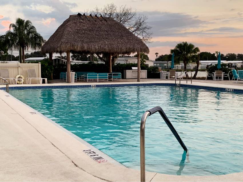 42 East Rd a Palmetto, FL Mobile or Manufactured Home for Sale