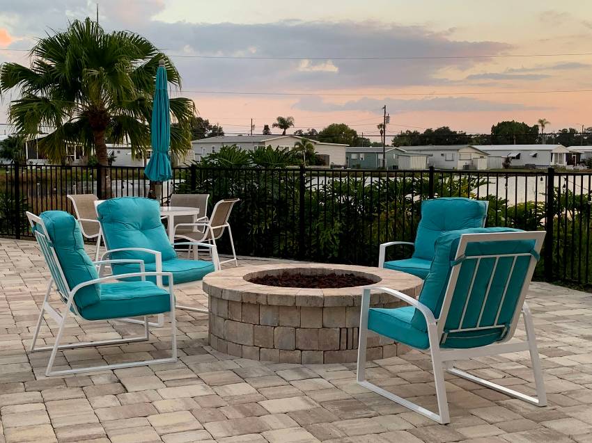 42 East Rd a Palmetto, FL Mobile or Manufactured Home for Sale