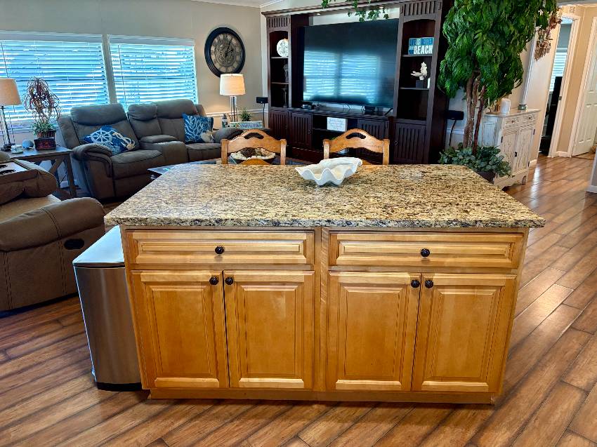 1302 S Indies Circle a Venice, FL Mobile or Manufactured Home for Sale