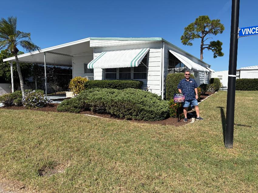 935 Vincent W a Venice, FL Mobile or Manufactured Home for Sale