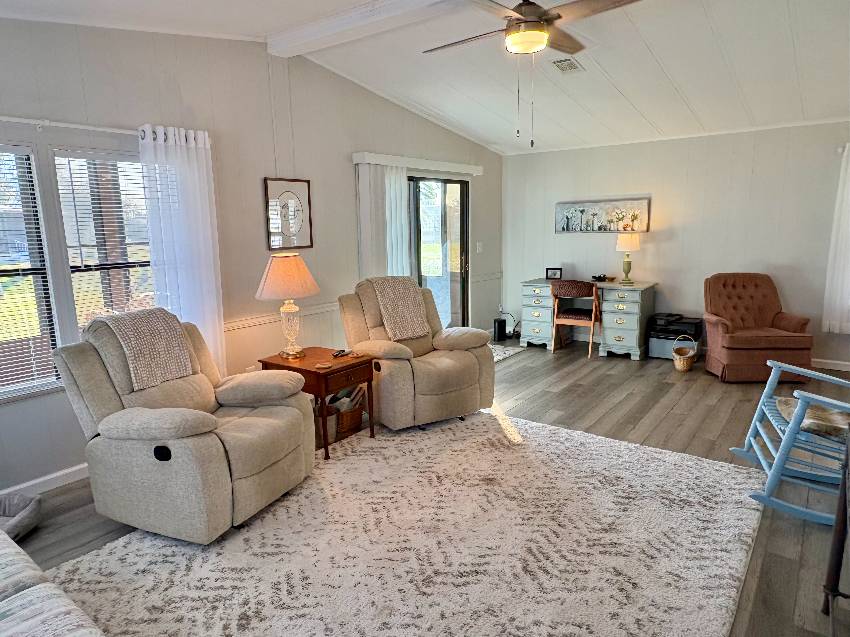 1219 N Indies Circle a Venice, FL Mobile or Manufactured Home for Sale