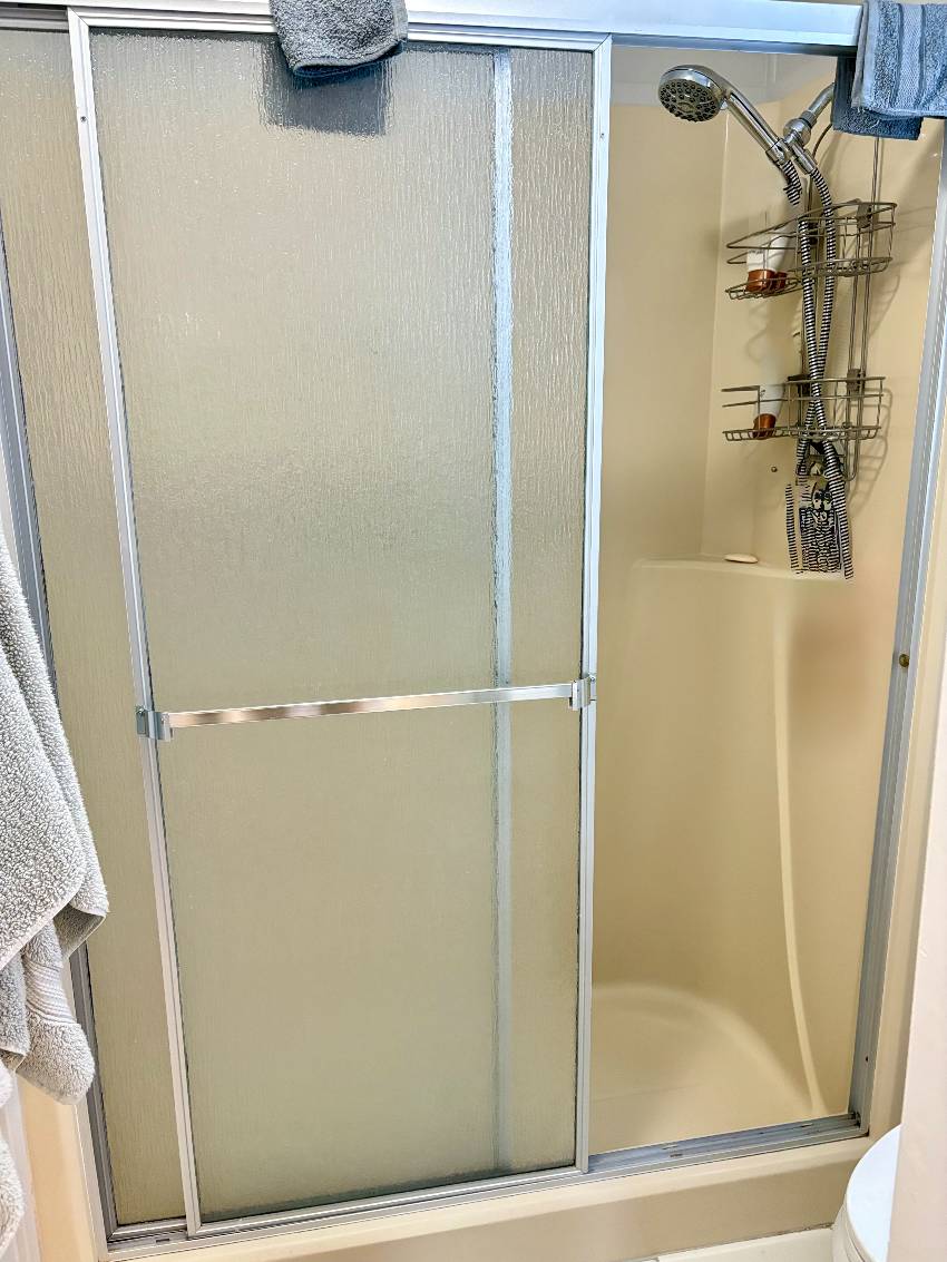 1219 N Indies Circle a Venice, FL Mobile or Manufactured Home for Sale