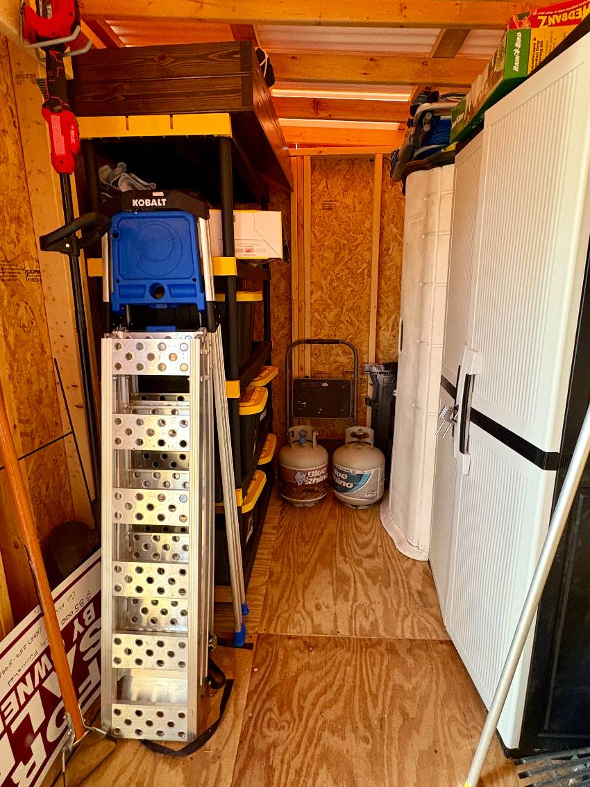 1300 N River Road, Lot E125 a Venice, FL Mobile or Manufactured Home for Sale