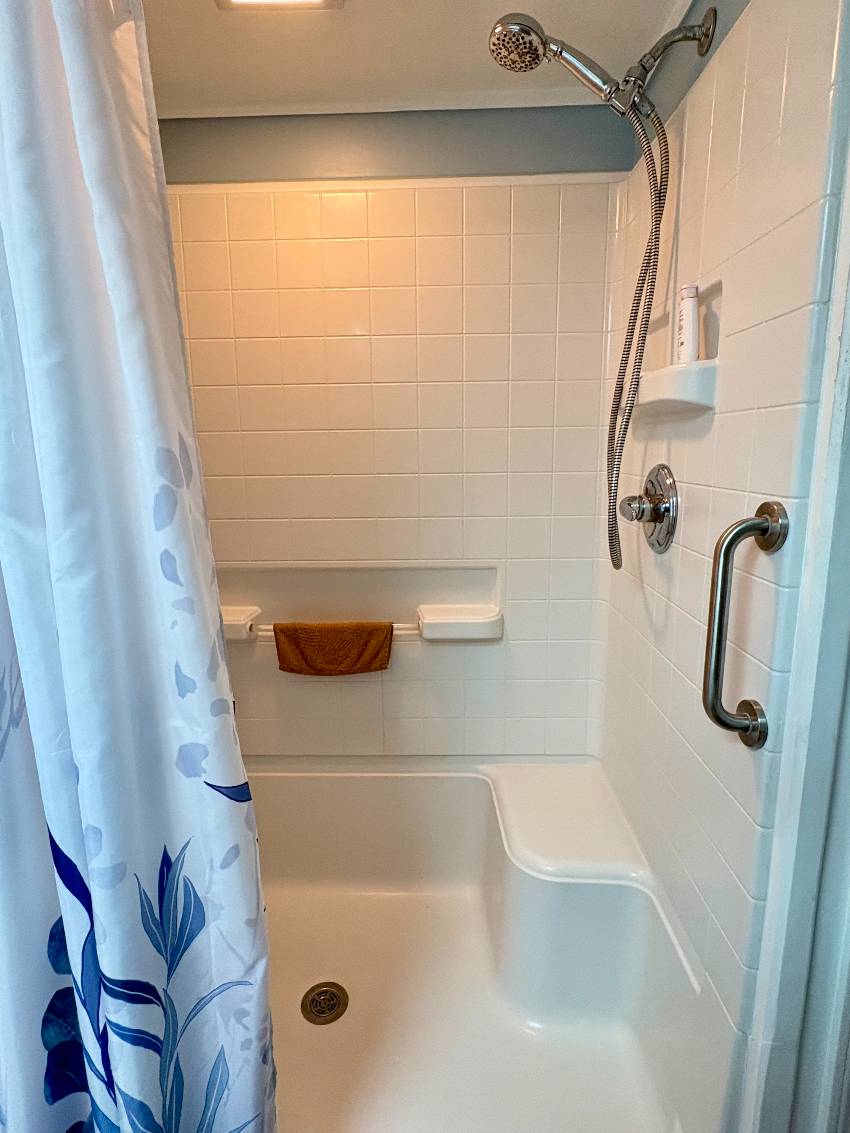 917 Sand Cay W a Venice, FL Mobile or Manufactured Home for Sale