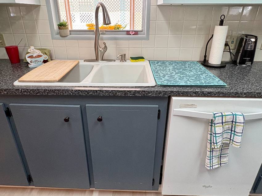 917 Sand Cay W a Venice, FL Mobile or Manufactured Home for Sale