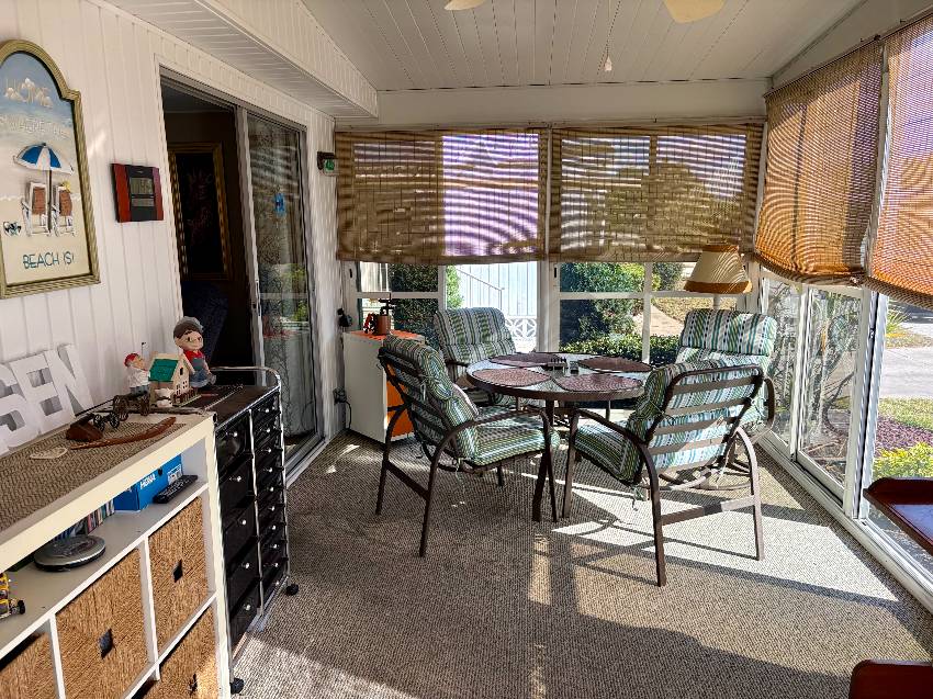 917 Sand Cay W a Venice, FL Mobile or Manufactured Home for Sale