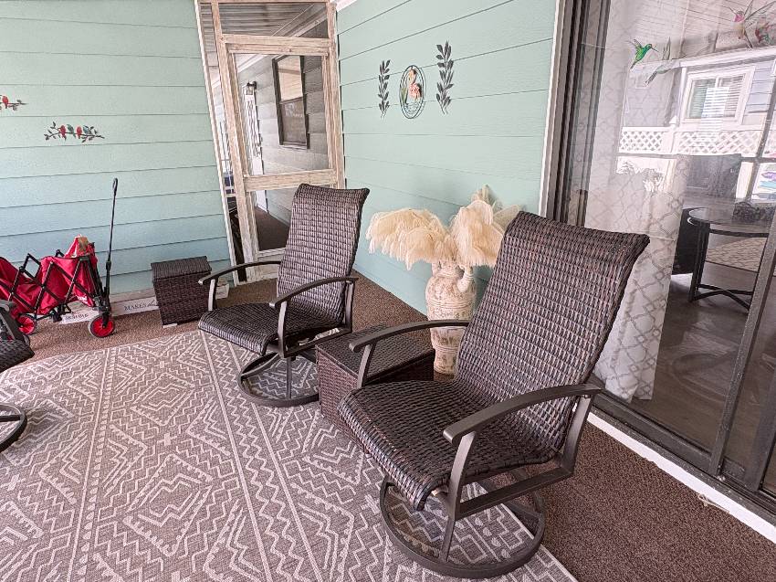 1172 Juanita Circle a Venice, FL Mobile or Manufactured Home for Sale