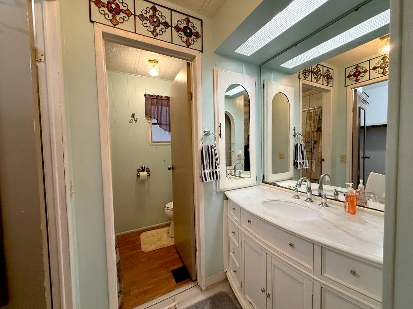 7204 Lakeshore Dr a Ellenton, FL Mobile or Manufactured Home for Sale