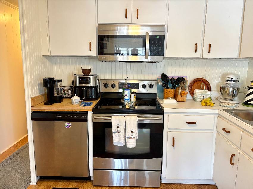 984 Freeport E a Venice, FL Mobile or Manufactured Home for Sale