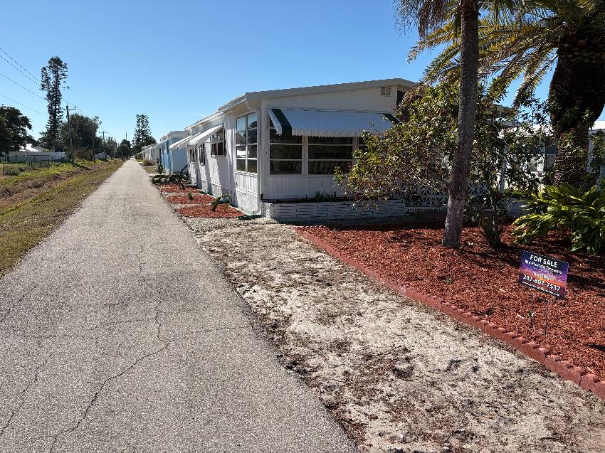990 Questa E a Venice, FL Mobile or Manufactured Home for Sale
