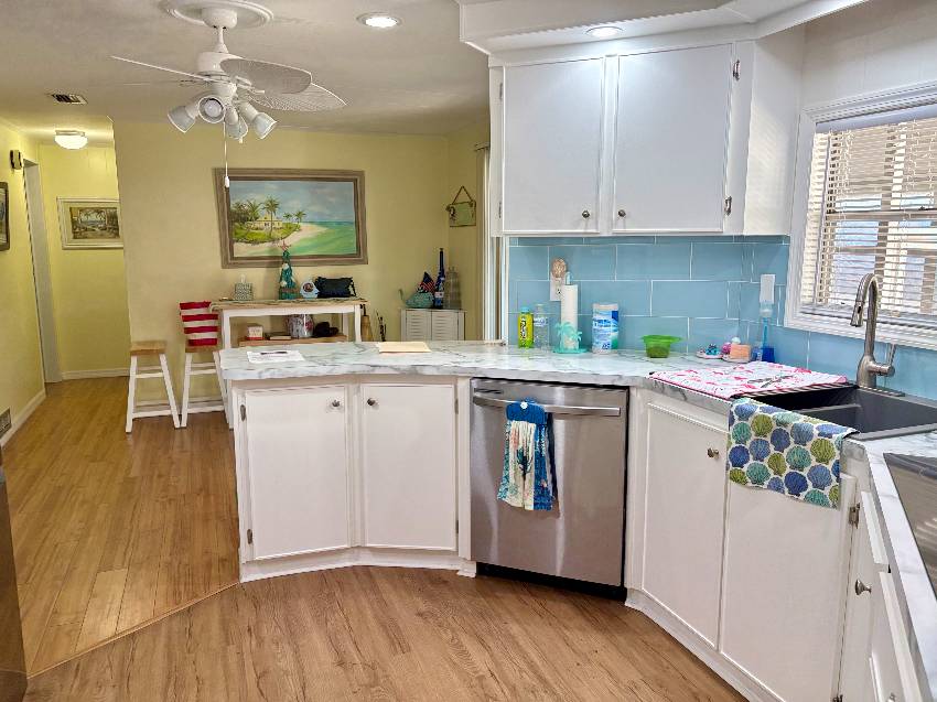 918 Uplands W a Venice, FL Mobile or Manufactured Home for Sale