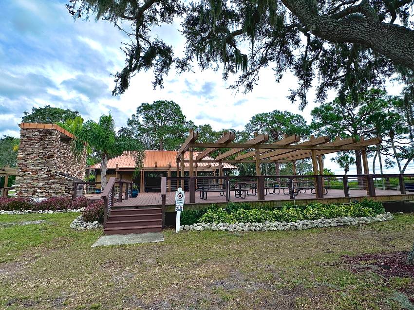 562 Bayshore Dr a Ellenton, FL Mobile or Manufactured Home for Sale