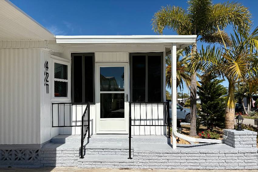 427  Andros a Venice, FL Mobile or Manufactured Home for Sale