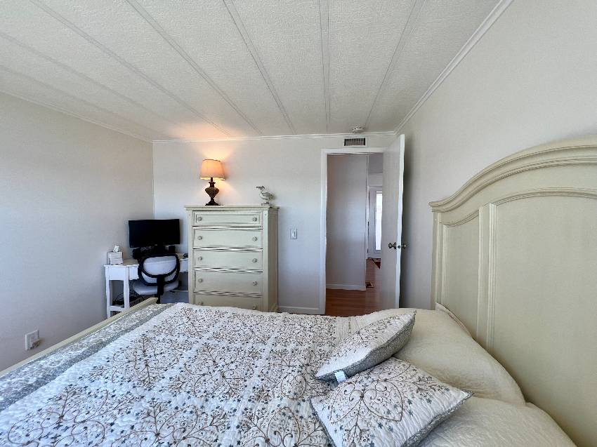 327 3rd St Dr W #11 a Palmetto, FL Mobile or Manufactured Home for Sale